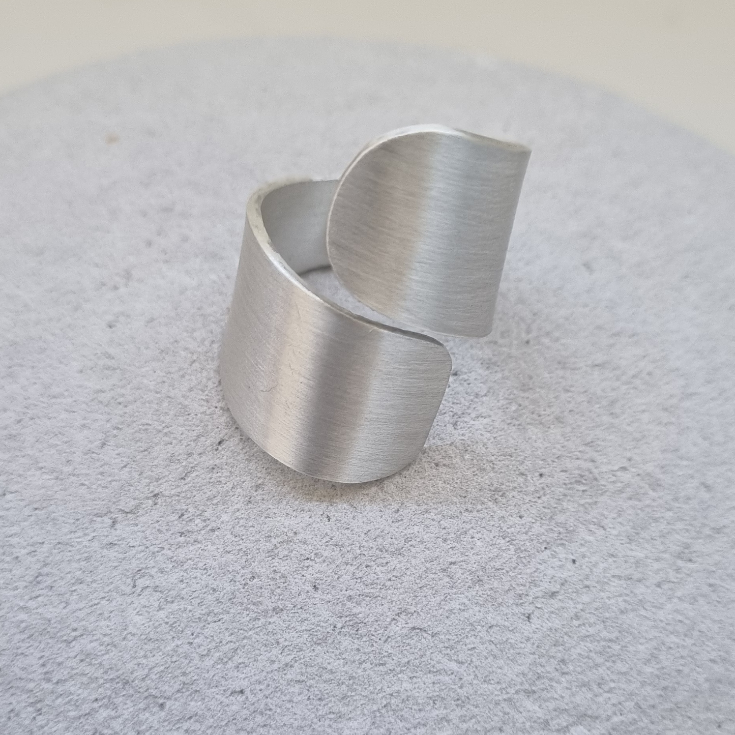 Curl ring silver